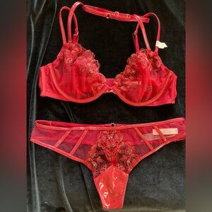 Victoria’s Secret 36C VERY SEXY Faux Leather Lace Low Cut Demi Bra & L Panty Set